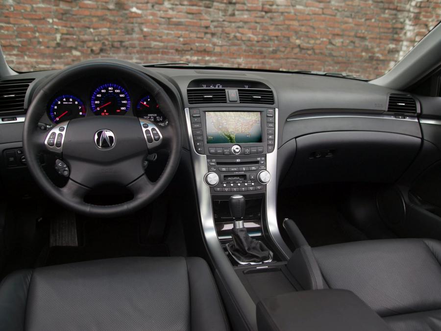 Торпедо Acura TL 2004 года  (фото 23 из 57)
